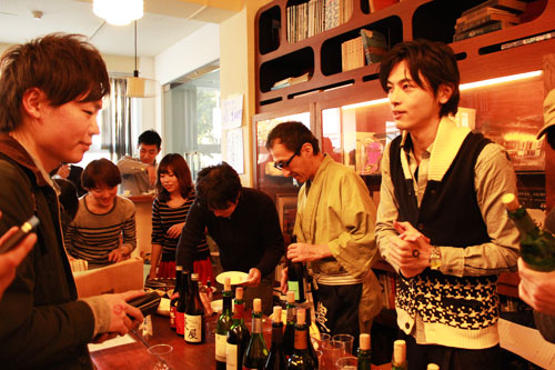 自由大学祭2012エリアレポート第五弾（118教室編 日本酒学&日本ワイン学）